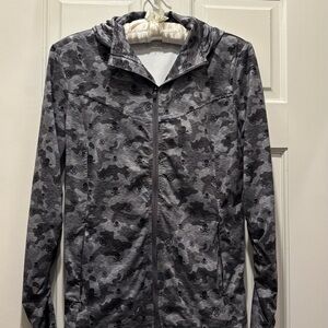 G/FORE Gray Skull Pattern Hoodie Size Small